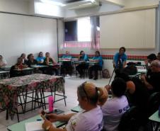 Alunos do curso Defensores Populares de Paranaguá receberam o Movimento Nacional da População de Rua (MNPR)