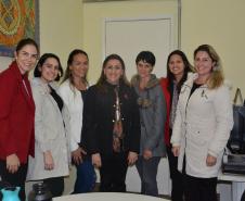 Observa-se setes pessoas, as quais contribuíram com a palestra na Penitenciária Feminina de Piraquara-PR 