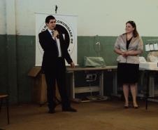 O defensor Nicholas Moura e Silva, em discurso na abertura do mutirão, elogiou a parceria da Defensoria Pública do Estado do Paraná como Patronato Municipal e o Conselho da Comunidade.