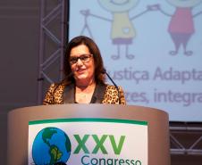 A defensora pública e presidenta da ABMP, Hélia Barbosa.