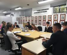 Mesa de reunião do Grupo de Trabalho