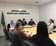 Mesa de reunião do Grupo de Trabalho