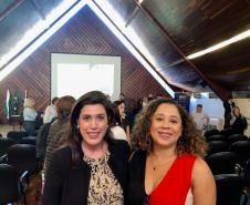 Mariana Levorato, psicóloga da DPPR, e doutora Patrícia Rodrigues Mendes, defensora do Foro Descentralizado do Boqueirão.