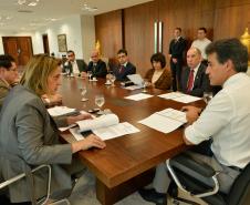 Paraná volta a discutir ações para reduzir superlotação carcerária.