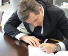 O defensor público empossado, dr. Marcio Rogerio Licerre.