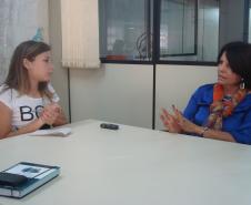 A defensora pública-geral concede entrevista ao jornal "A Gazeta do Iguaçu".