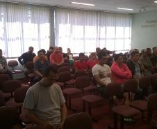 Cerca de 40 pessoas estiverem presentes na audiência, realizada na Câmara Municipal de Colombo. 
