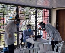 DPE-PR realiza atendimento itinerante a pessoas em situação de rua
