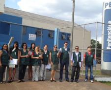 Defensores públicos na Penitenciária Estadual de Londrina II.