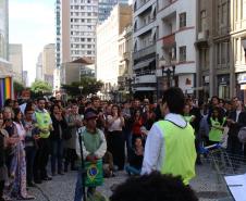 Atuação da DPPR durante a Copa 2014. Nos dias dos quatro jogos que aconteceram na Arena da Baixada, defensores públicos estiveram de plantão em uma tenda localizada na Boca Maldita, no centro da capital.