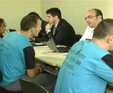 No início de agosto, a Defensoria Pública do Estado realizou um mutirão carcerário de atendimento e peticionamento nas Penitenciárias de Cascavel (PEC) e Foz do Iguaçu (PEF, PEF II e CRESF). No total foram feitos 328 atendimentos aos sentenciados que cumprem pena na PEC, PEF, PEF 2 e CRESF.