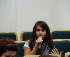 Roda de conversa discutiu violência de gênero. 
