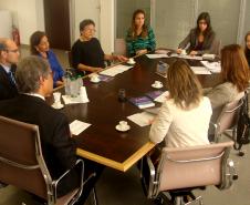 Representantes da DPPR se reuniram com membros da OAB e da Associação Amigas da Mama para discutir a priorização dos atendimentos a pacientes com câncer de mama.