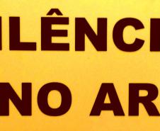 Programa vai ao ar de segunda a sexta às 10h55 e às 13h55 na rádio É-Paraná AM 630