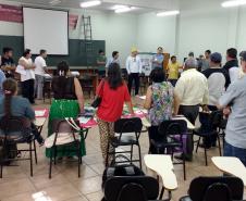 Participantes do curso com comunidades tradicionais reúnem-se em Curitiba para conhecer melhor seus próprios direitos.