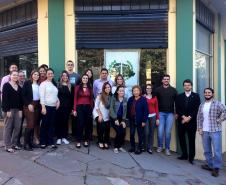 Equipe de defensores e servidores da DPPR em Maringá: atendimento ao público ganhou reforço.