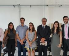 Da esquerda para a direita: os defensores públicos da sede de Maringá Gilson Rogério Duarte de Oliveira, Adriana Shinmi, Bruno Müller Silva e Cecília Nascimento Ferreira; o defensor público-geral, Sérgio Parigot de Souza; e os defensores públicos de Cianorte, Pietra Carolina Previate e Thiago Magalhães Machado.