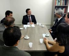 O termo de cooperação foi assinado pelo DPG de Alagoas, Ricardo Melro (no centro da foto) e pelo DPG do Paraná, Sérgio Parigot de Souza (o primeiro à direita na imagem).