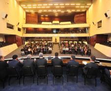 Solenidade de lançamento dos núcleos especializados da Defensoria Pública do Paraná na Assembleia Legislativa.