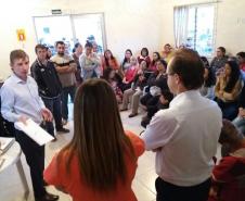 Os moradores foram informados sobre a nomeação pela justiça de síndico provisório e da necessidade de que todos colaborem com a nova administração.