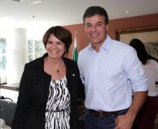 Governador Beto Richa e Defensora Geral nomeiam 54 servidores