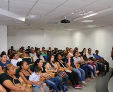 Reunião realizada na sede central teve o objetivo de informar os interessados dos seus direitos e da forma como o processo será trabalhado pela Defensoria.
