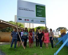 Integrantes da Comissão Executiva para a CMB estiveram na manhã desta quinta-feira visitando o terreno onde será construída a Casa da Mulher Brasileira em Curitiba.