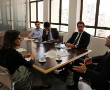 Reunião com provados do 3º concurso