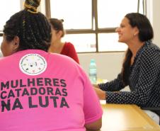 Encontro entre Núcleos da Defensoria Pública e a Secretaria das Mulheres Catadoras do Paraná.