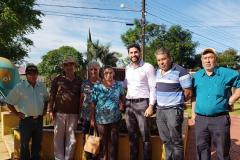 Senhora Maria Rosa, os vizinhos e o Dr. Vitor Eduardo Tavares de Oliveira