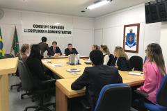 Mesa de reunião do Grupo de Trabalho