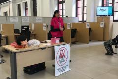 A voluntaria da AAMA, Daniele Banzzato.