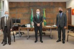 DPE-PR assina termo de cooperação com TRE-PR