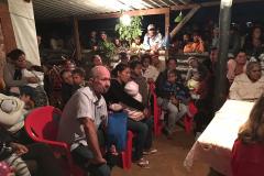 Moradores da comunidade Bubas, em Foz, participaram de audiência pública com os defensores.