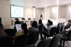 A equipe multidisciplinar da Defensoria em Cianorte realizou palestras com profissionais que vão lidar com os autores de violência doméstica.