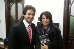 Lançamento do livro - Defensoria Pública Anotada
Na foto o Autor Dr. Miiguel Godoy com a Defensora Geral do Paraná Dra. Josiane Fruet Lupion