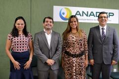 Os defensores públicos Luiza Lins Veloso (SP), Benito Pereira (MA), Olenka Martins Rocha (PR) e Juliano Viali (RS) participaram do encontro da Comissão Especial de Mobilidade Urbana, Moradia e Questões Fundiárias da ANADEP, que ocorreu em Brasília. 