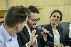 Os defensores públicos Bruno Passadore, Antonio Barbosa e Camille Vieira durante evento no Rio de Janeiro.