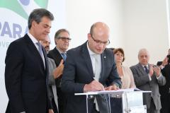 Governador dá posse ao novo defensor-geral do Estado do Paraná.