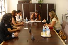 Defensoria Pública assina convênio com a Faculdade Estácio Curitiba.