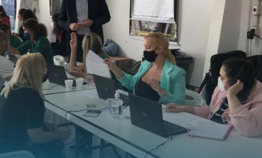 Imagem do atendimento da Defensoria Pública na Feira da Cidadania da CIC