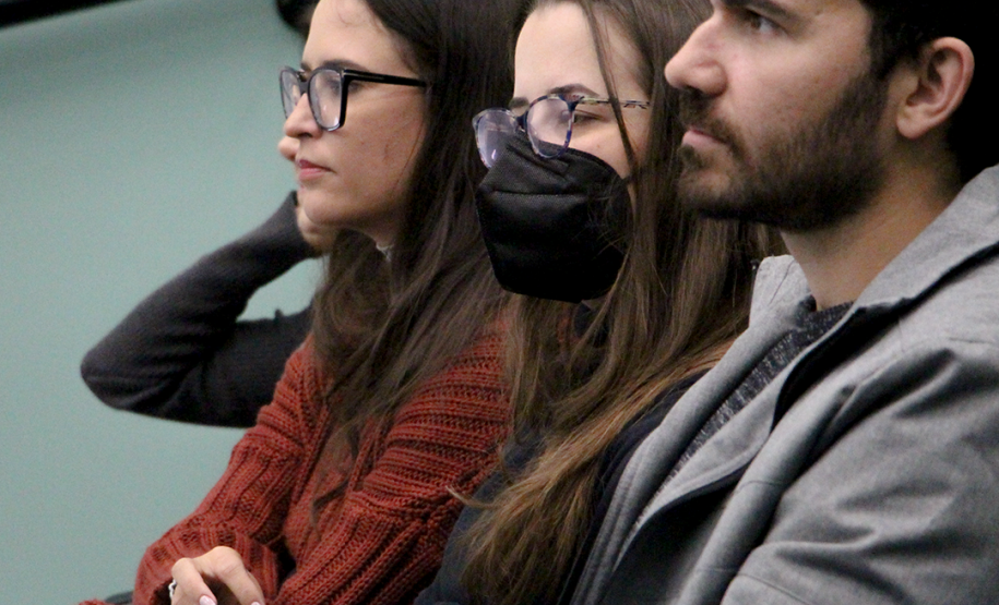 Defensoras e Defensores participam do VI Encontro de Teses da instituição