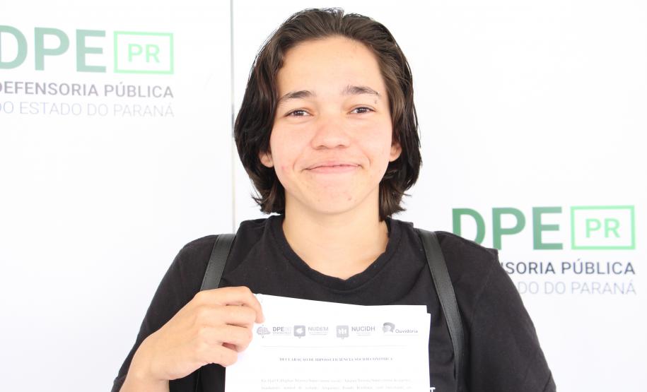 Mutirão de retificação de prenome e gênero atende 150 pessoas nesta segunda-feira (02/05)