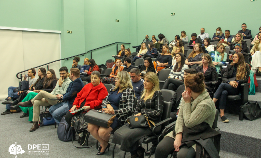 DPE-PR inicia Curso de Formação “200 Anos do Tribunal do Júri”