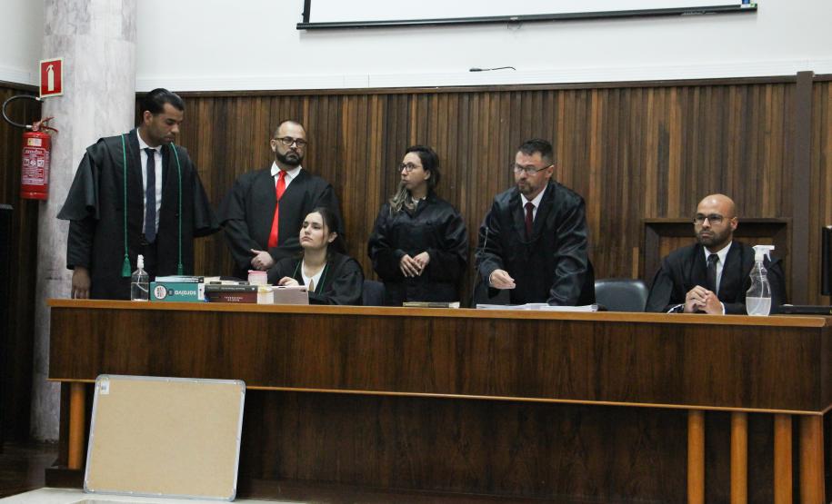 DPE-PR encerra Curso de Formação sobre os 200 anos do Tribunal do Júri com "júri simulado" em Curitiba