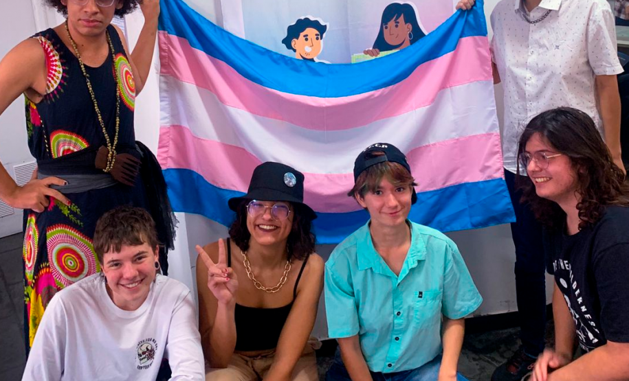 Alteração de prenome e gênero | Mutirão “Meu Nome, Meu Direito” atende 28 pessoas em Foz do Iguaçu