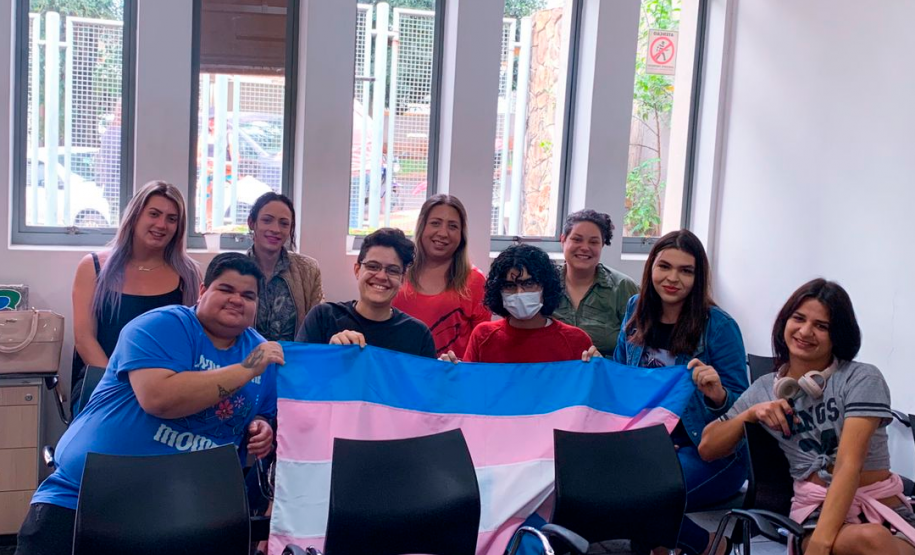 Alteração de prenome e gênero | Mutirão “Meu Nome, Meu Direito” atende 28 pessoas em Foz do Iguaçu