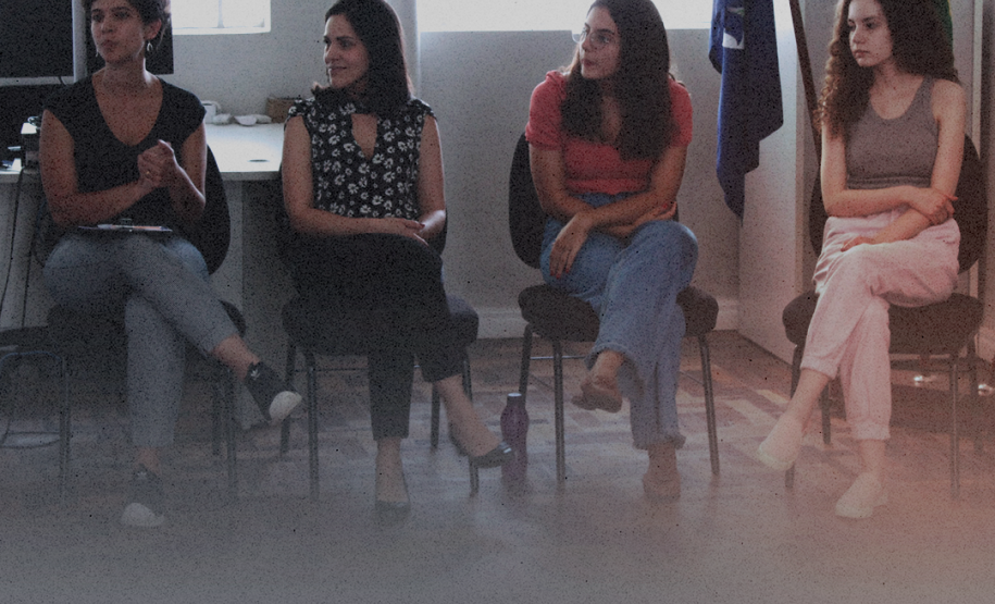 Visitas do NUDEM a hospital-colônia e a penitenciária feminina levam informações sobre a Lei Maria da Penha a mulheres em situação de vulnerabilidade