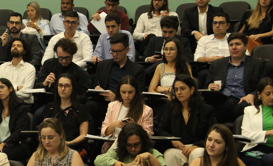 Começou nesta terça-feira (23/01) o Curso de Formação das(os) 40 novas(os) defensoras(es) do estado do Paraná