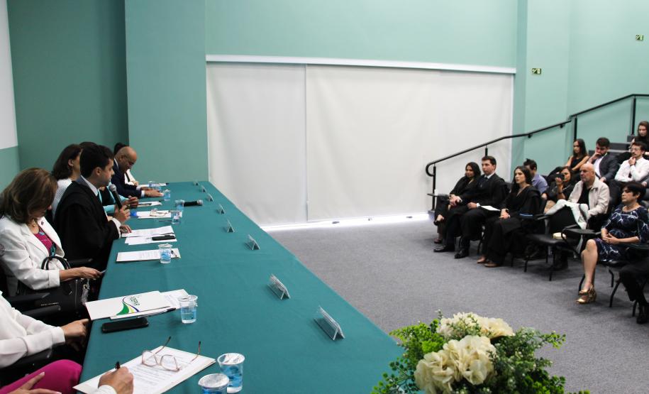 posse novos defensores